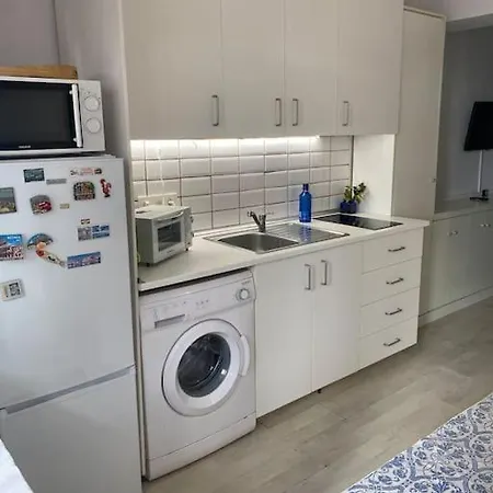 Encantador Estudio En Апартаменти Марбелья